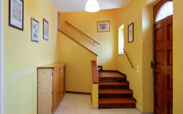 Holiday Home in Marciaga With Pool & Gulf Views