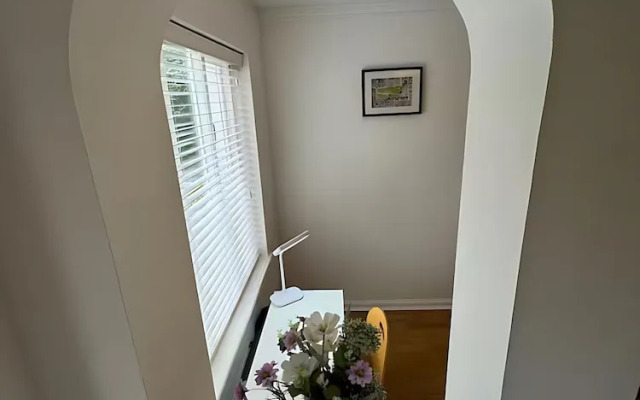 Twickenham Hideaway in London