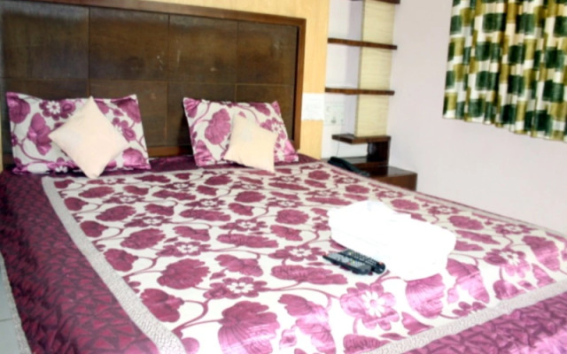 OYO 2222 Hotel Bhumi