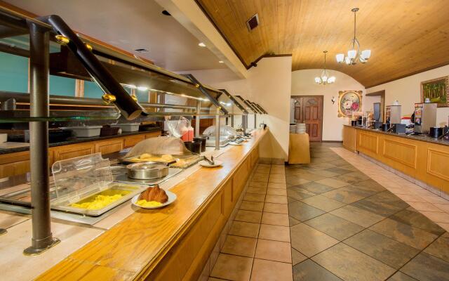 Best Western Plus Yosemite Gateway Inn