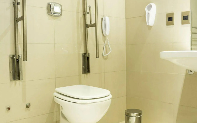 Howard Johnson by Wyndham Neuquen