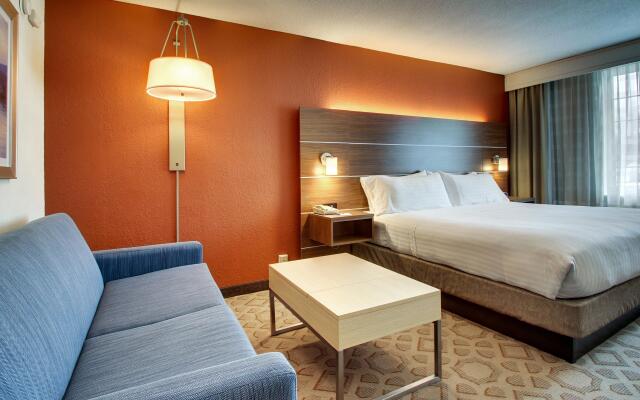 Holiday Inn Express Poughkeepsie, an IHG Hotel