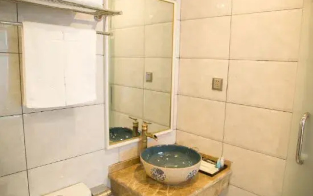 Shuiyunge Hotel (Huangguoshu Waterfall Scenic Area)