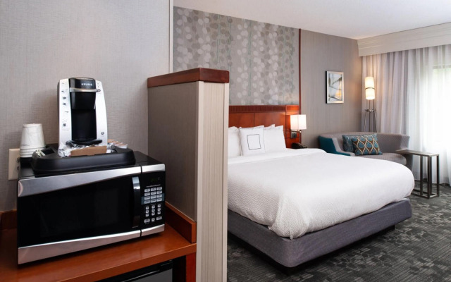 Courtyard by Marriott High Point