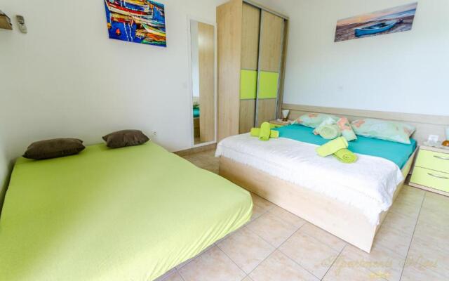 Apartments Nives Suhi Potok
