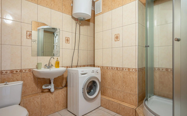 Хорошего дня на улице Орджоникидзе 16