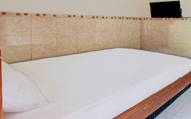 Hotel O Astri Homestay