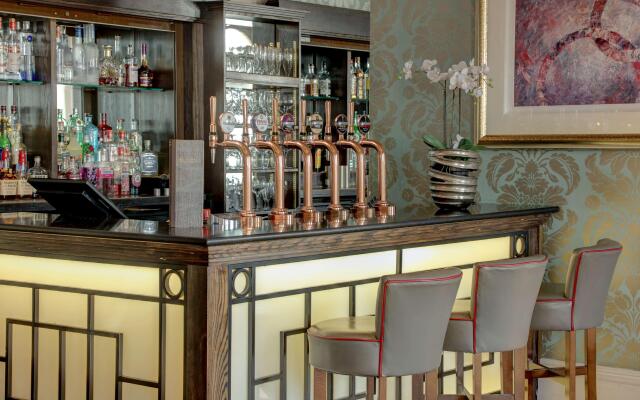 Best Western Premier Dover Marina Hotel & Spa