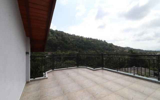 Slightly Chilled Forest Villa