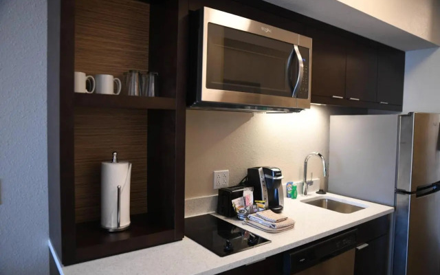 TownePlace Suites Kansas City At Briarcliff