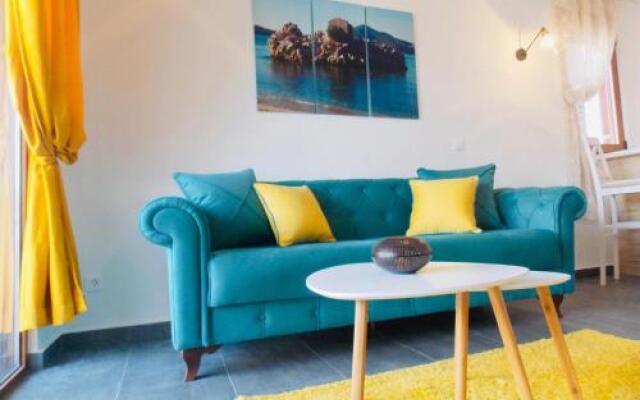 Apartment Divina