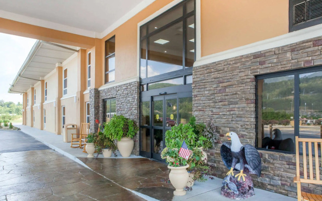 Comfort Inn at Royal Blue