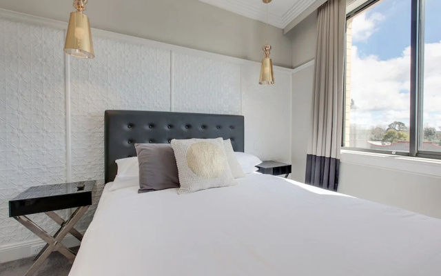 Perfect Located 2-bed Blue Mountains Getaway – Guest Rooms – Sydney