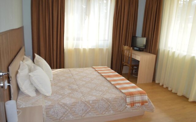 Guest House Meandrite