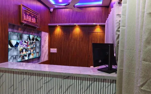V R S Deluxe Dormitory