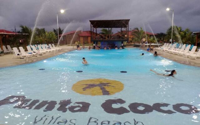 Punta Coco Villas Beach