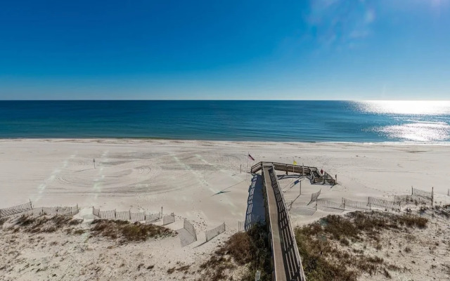 Phoenix Ix 505 3 Bedroom Condo