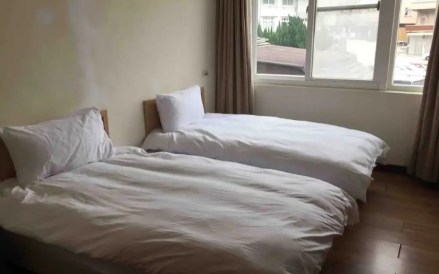 Old Harbour Hostel
