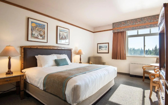 Fairbanks Princess Riverside Lodge