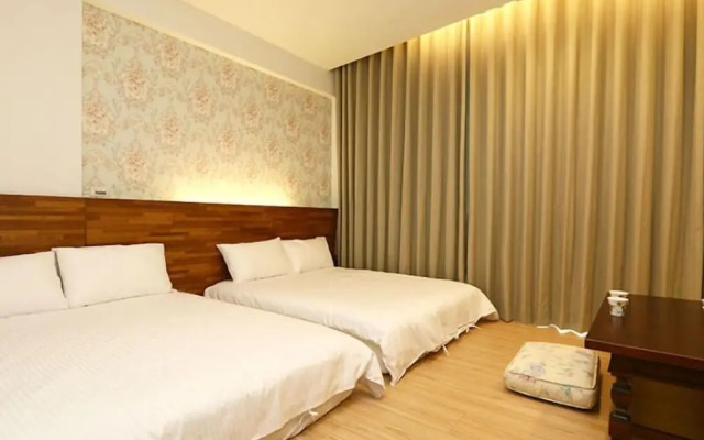 Meet Love at Pacific Ocean Turtle Island B&B