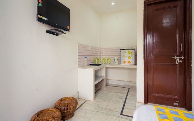 OYO 14191 Home Studio Valley View Barlow Ganj