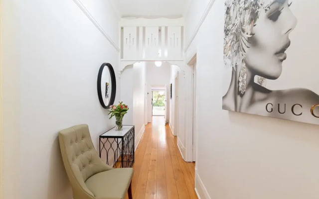 Charming 3BR Sandstone Haven