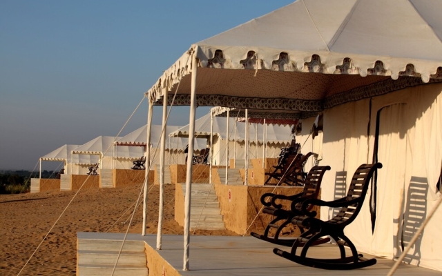 Clarks Exotica Luxury Tents, Dechu