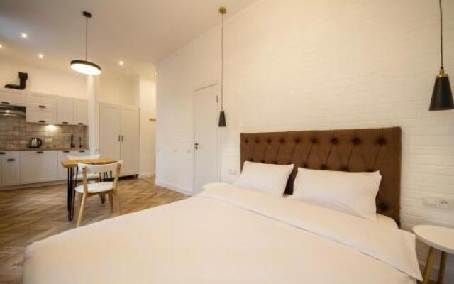 Arena Apartments Baseina Area