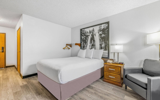 Super 8 by Wyndham Arcata