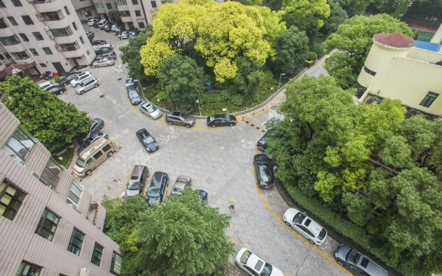 GoNative Downtown Apartment Tianzifang