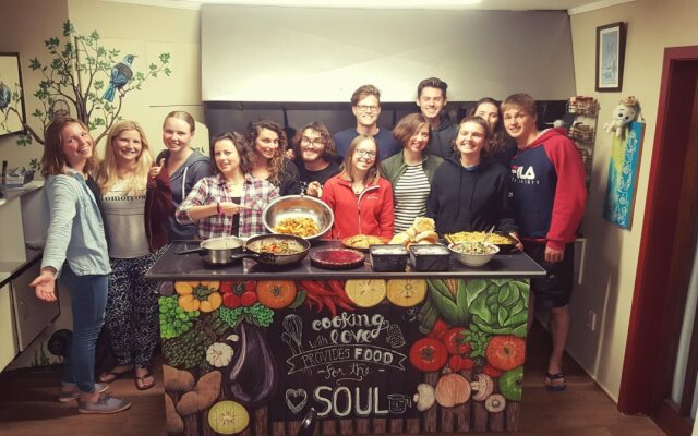 Bazil's Hostel & Surf School
