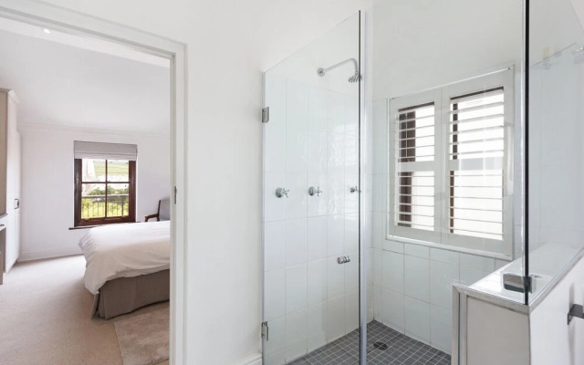 Winelands Golf Lodges 9