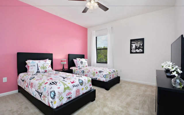 Veranda Palms by VHC Hospitality