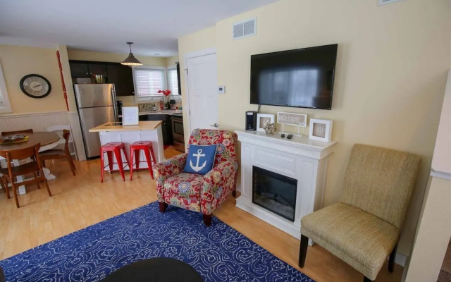 Rollin` on the River #25