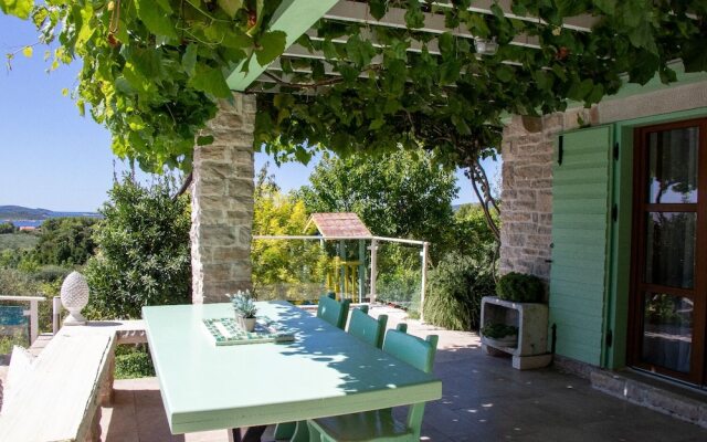 Three Holiday Homes - H1 Azur