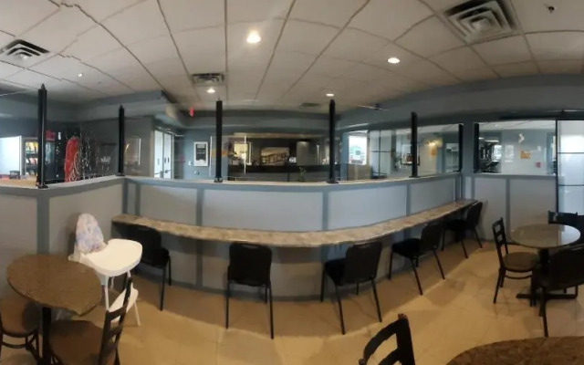 Super 8 Edmonton International Airport