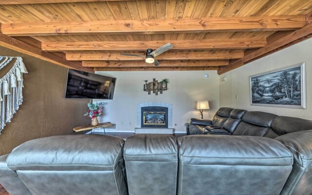 Hot Tub, Game Room & Sauna: Ruidoso Hideaway!