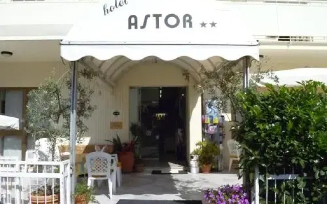 Hotel Astor