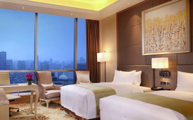 DoubleTree by Hilton Guangzhou-Free Shuttle Bus to Canton Fair Complex & Overseas Buyer Registration Services during Canton Fair Period