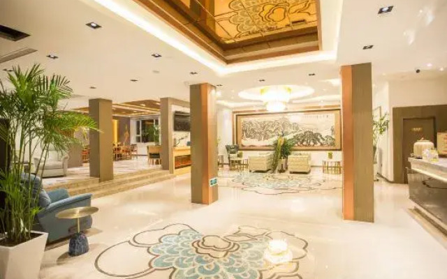 Starway Hotel