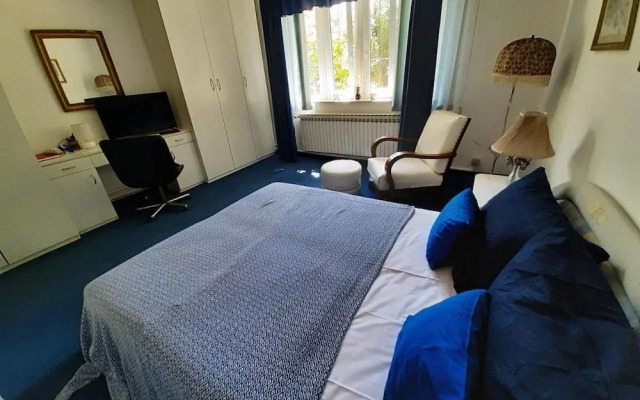 Apartment Cocic Garden