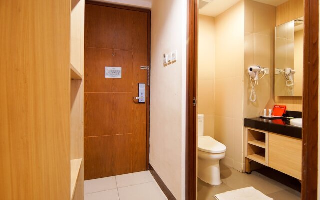 RedDoorz Premium @ Karang Tenget Tuban