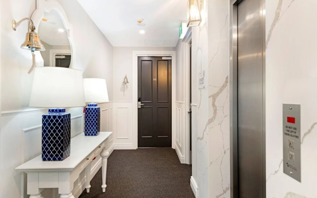 The Hamptons Apartments - St Kilda