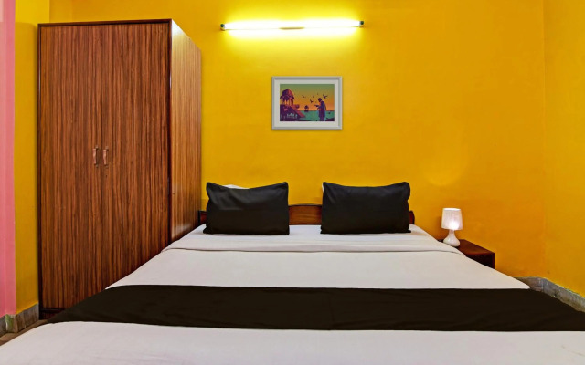 Flagship 75235 Hotel Red Rose