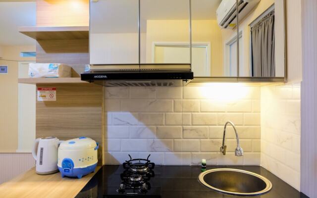 Clean 2BR Bassura City Apartment