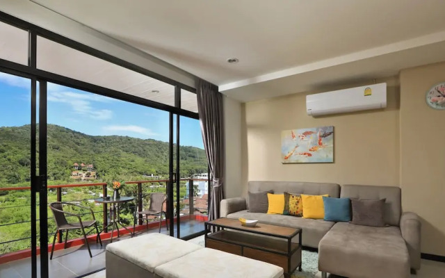 Nai Harn Condominium