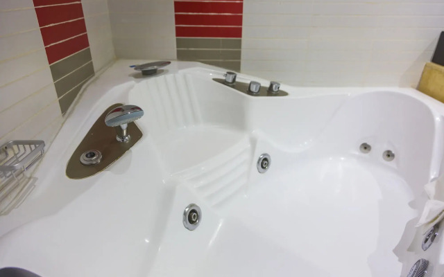 Best Western Premier Accra Airport Hotel