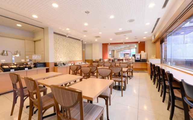 Vessel Inn Ueno Iriya Station