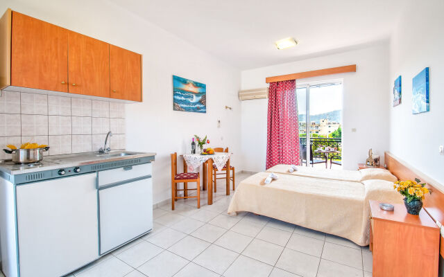 Johnhara Studios & Apartments