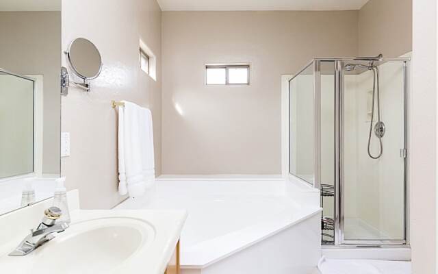 Arroyo Madera 119 3BR Townhome by Casago